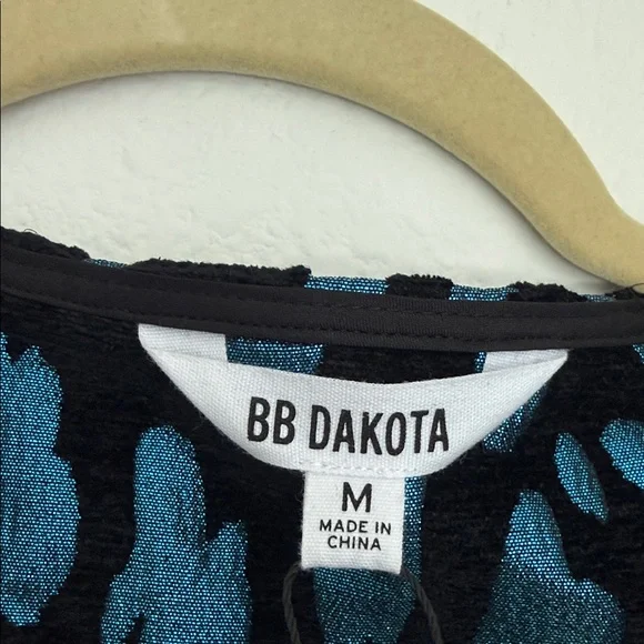 BB Dakota Teal and Black Patterned Blouse - Picture 2 of 6